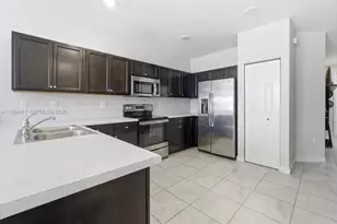 11456 SW 252nd Ter, Homestead, FL 33032 - Photo 3