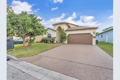 3080 NW 8th St, Fort Lauderdale, FL 33311 - Photo 3