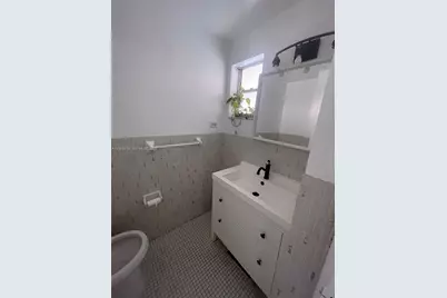 215 SE 3rd Ave #103C, Hallandale Beach, FL 33009 - Photo 13
