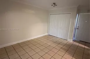 17255 SW 95th Ave, Palmetto Bay, FL 33157 - Photo 1