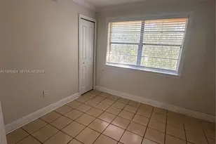 17255 SW 95th Ave, Palmetto Bay, FL 33157 - Photo 9