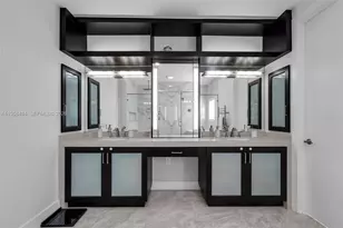 647 S Zamora Ave, Coral Gables, FL 33134 - Photo 17