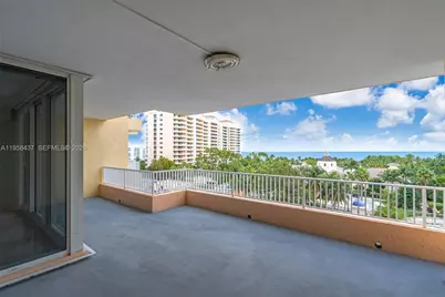 785 Crandon Blvd #702, Key Biscayne, FL 33149 - Photo 29