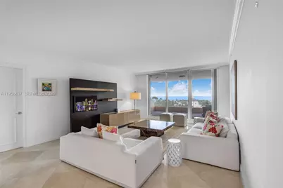 785 Crandon Blvd #702, Key Biscayne, FL 33149 - Photo 1