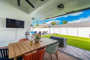 19411 NW 2nd St, Pembroke Pines, FL 33029 - Photo 33