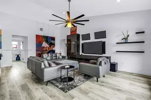 19411 NW 2nd St, Pembroke Pines, FL 33029 - Photo 5