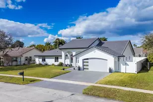 19411 NW 2nd St, Pembroke Pines, FL 33029 - Photo 39