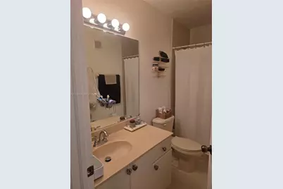 7701 W 36th Ave #3, Hialeah, FL 33018 - Photo 19