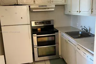 293 Dorset, Boca Raton, FL 33434 - Photo 5