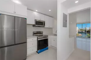 2851 Leonard Dr, Aventura, FL 33160 - Photo 5