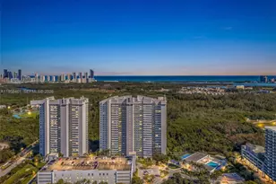 14951 Royal Oaks Ln, North Miami, FL 33181 - Photo 23