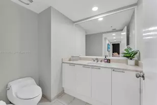 14951 Royal Oaks Ln, North Miami, FL 33181 - Photo 13