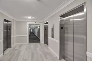 19390 Collins Ave, Sunny Isles Beach, FL 33160 - Photo 33