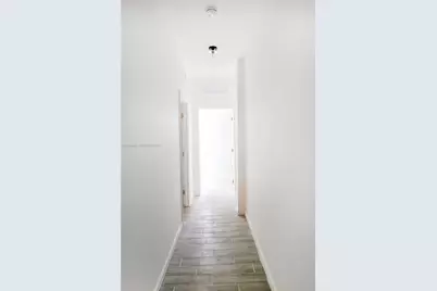 160 NE 57th #B, Miami, FL 33137 - Photo 17