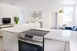 160 NE 57th, Miami, FL 33137 - Photo 7