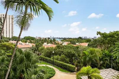 1000 Quayside Ter #506, Miami, FL 33138 - Photo 23