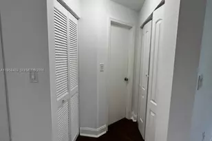 4201 Glenmoor Dr, West Palm Beach, FL 33409 - Photo 3