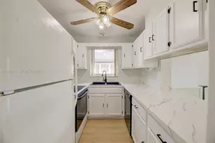 8800 NW 30th St, Coral Springs, FL 33065 - Photo 17