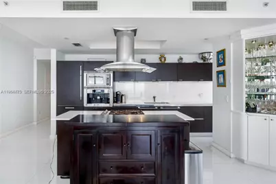 [Address not provided], Miami Beach, FL 33140 - Photo 11