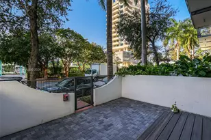 6000 Collins Ave, Miami Beach, FL 33140 - Photo 35