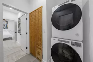 5981 NE 6th Ave, Miami, FL 33137 - Photo 17