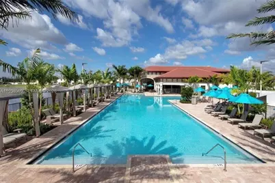 3326 W 112th St #3326, Hialeah, FL 33018 - Photo 19