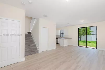 3326 W 112th St #3326, Hialeah, FL 33018 - Photo 3