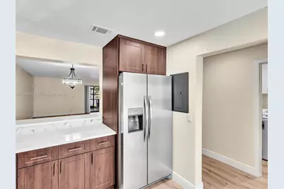 1193 NW 98th Ter #134, Pembroke Pines, FL 33024 - Photo 9