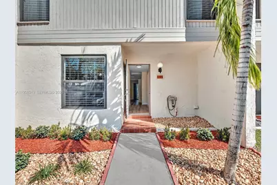 1193 NW 98th Ter #134, Pembroke Pines, FL 33024 - Photo 1