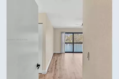 1193 NW 98th Ter #134, Pembroke Pines, FL 33024 - Photo 41