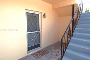 333 SE Martin Ave, Stuart, FL 34996 - Photo 13