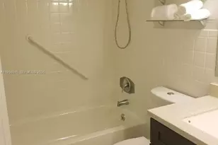 333 SE Martin Ave, Stuart, FL 34996 - Photo 11