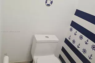 6515 Collins Ave, Miami Beach, FL 33141 - Photo 29