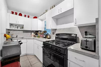 12890 NE 8th Ave #203, North Miami, FL 33161 - Photo 5