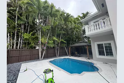 3185 Washington St, Miami, FL 33133 - Photo 47