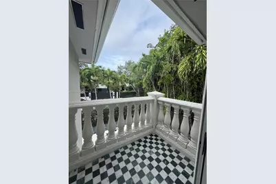 3185 Washington St, Miami, FL 33133 - Photo 19