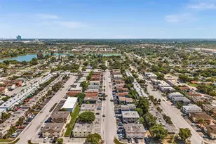 3660 SW 60th Ave, Davie, FL 33314 - Photo 33