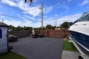 1825 N 24th Ave, Hollywood, FL 33020 - Photo 13