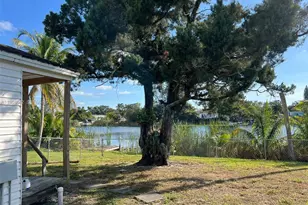 4222 Hibiscus Cir, West Palm Beach, FL 33409 - Photo 11