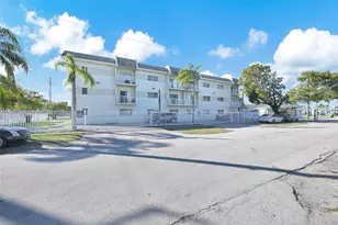 12890 NE 8th Ave, North Miami, FL 33161 - Photo 13