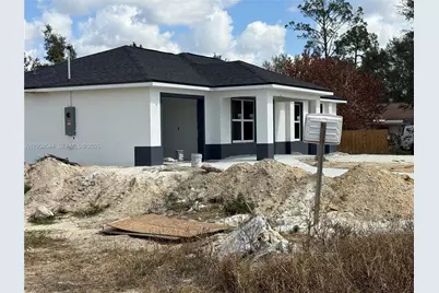 2401 E 11th St, Lehigh Acres, FL 33936 - Photo 3