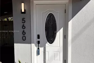 5660 NE 5th Ave, Oakland Park, FL 33334 - Photo 5