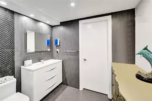 6911 Environ Blvd, Lauderhill, FL 33319 - Photo 21