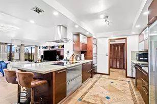 1800 NE 114th St, Miami, FL 33181 - Photo 1