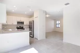 23521 SW 129th Ave, Homestead, FL 33032 - Photo 3