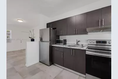 440 NE 69th St #2, Miami, FL 33138 - Photo 1