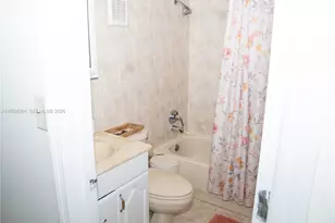 4050 NW 135th St, Opa-Locka, FL 33054 - Photo 9