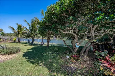 405 SW 198th Ter, Pembroke Pines, FL 33029 - Photo 27