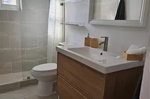 622 15th St, Miami Beach, FL 33139 - Photo 17