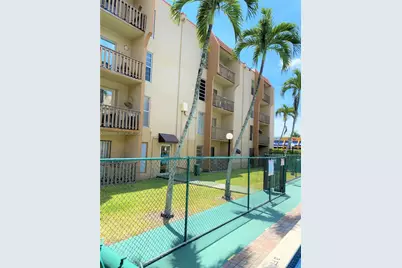 4715 NW 7th St #302-2, Miami, FL 33126 - Photo 1
